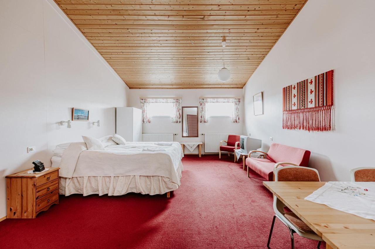 Narfastadir Guesthouse Laugar  Exteriér fotografie