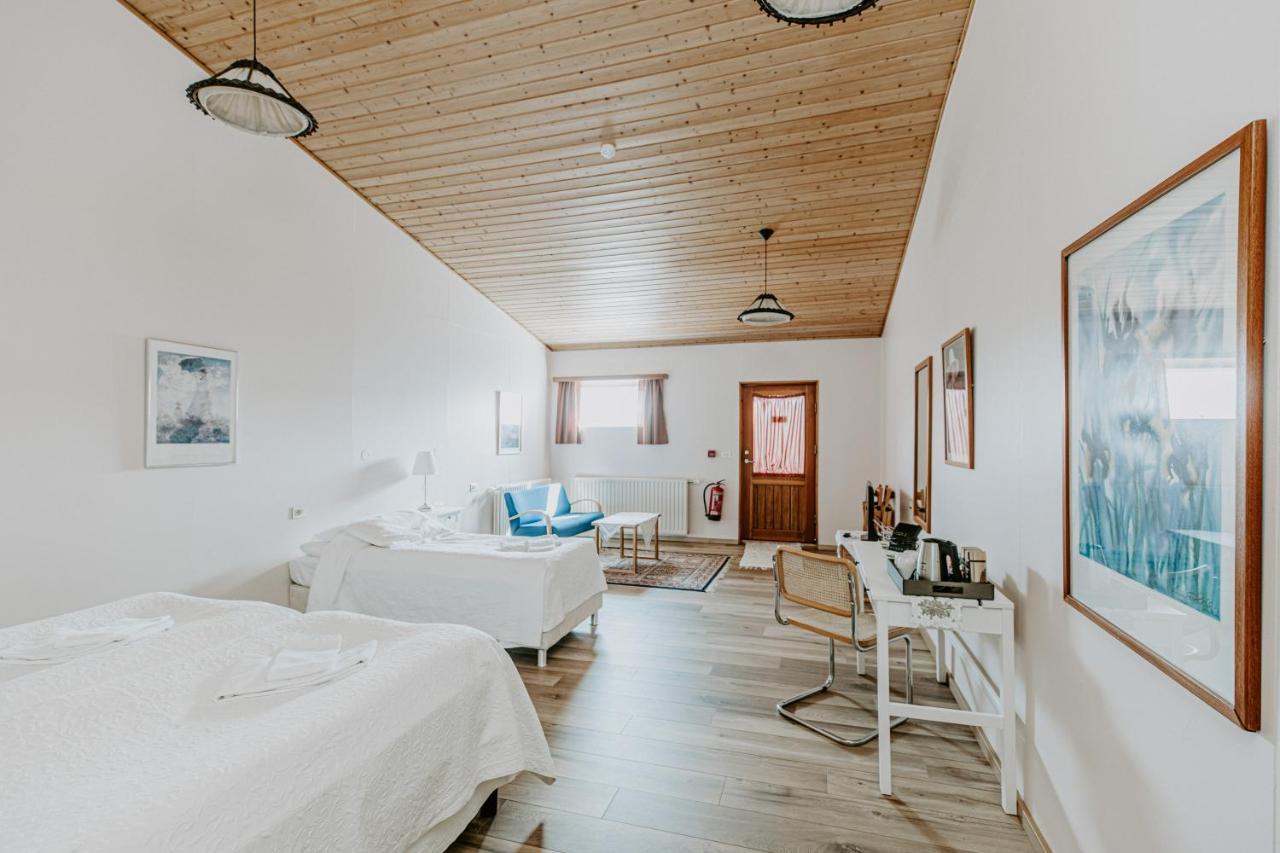 Narfastadir Guesthouse Laugar  Exteriér fotografie
